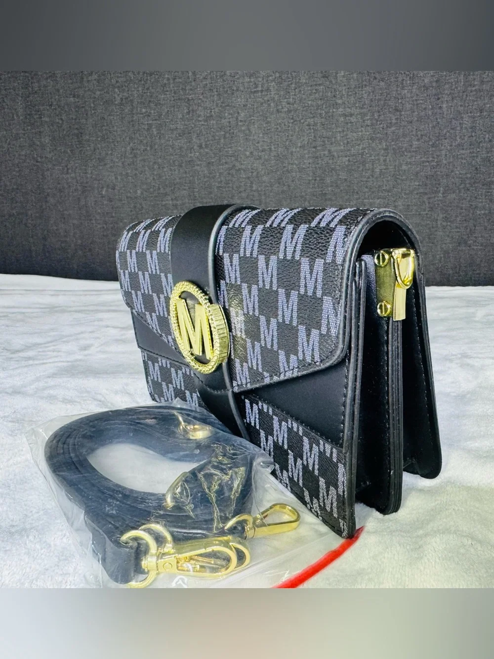 Monogram 'M' Black purse shoulder with Gold Emblem